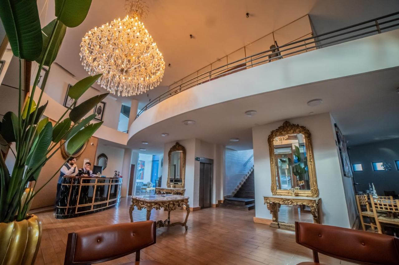Gran Hotel Versalles Пуэрто-Монт Экстерьер фото